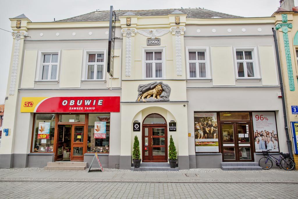 Lew Hostel Inowrocław Eksteriør bilde