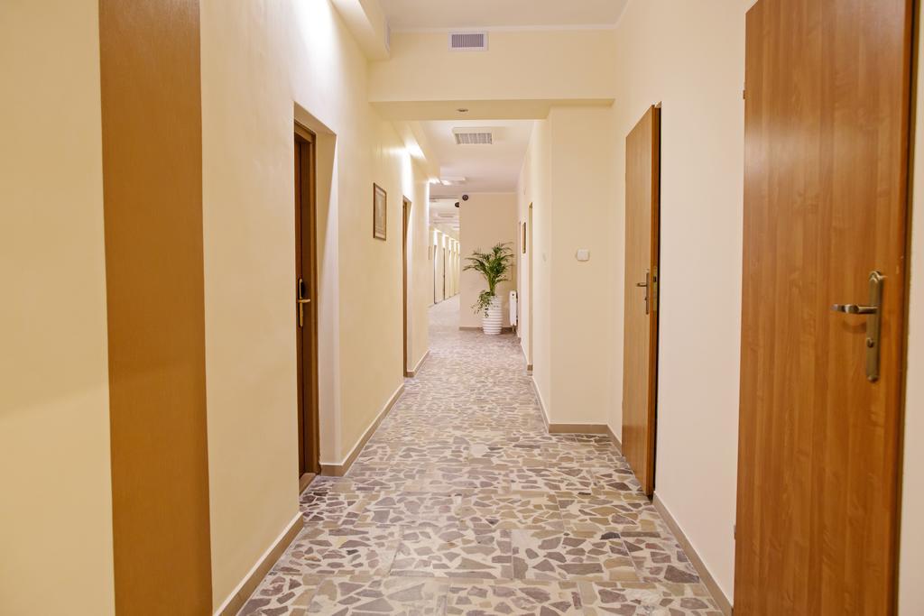 Lew Hostel Inowrocław Eksteriør bilde
