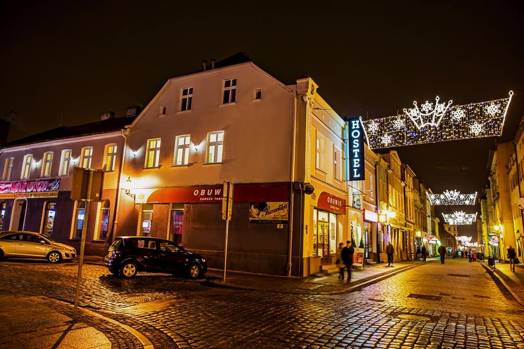 Lew Hostel Inowrocław Eksteriør bilde