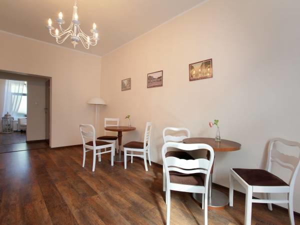 Lew Hostel Inowrocław Eksteriør bilde