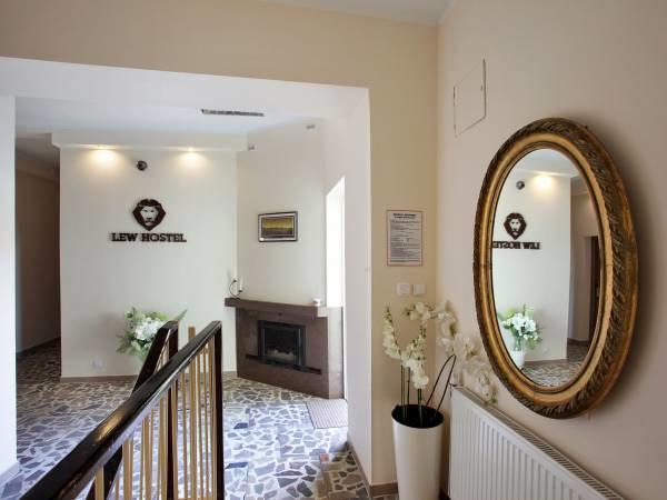 Lew Hostel Inowrocław Eksteriør bilde