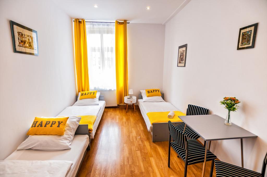 Lew Hostel Inowrocław Eksteriør bilde